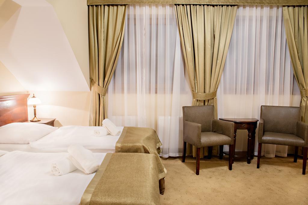 Hotel Carmen Karpacz Buitenkant foto