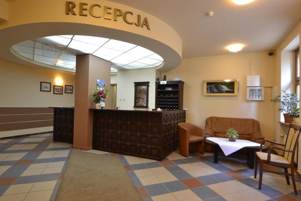 Hotel Carmen Karpacz Buitenkant foto